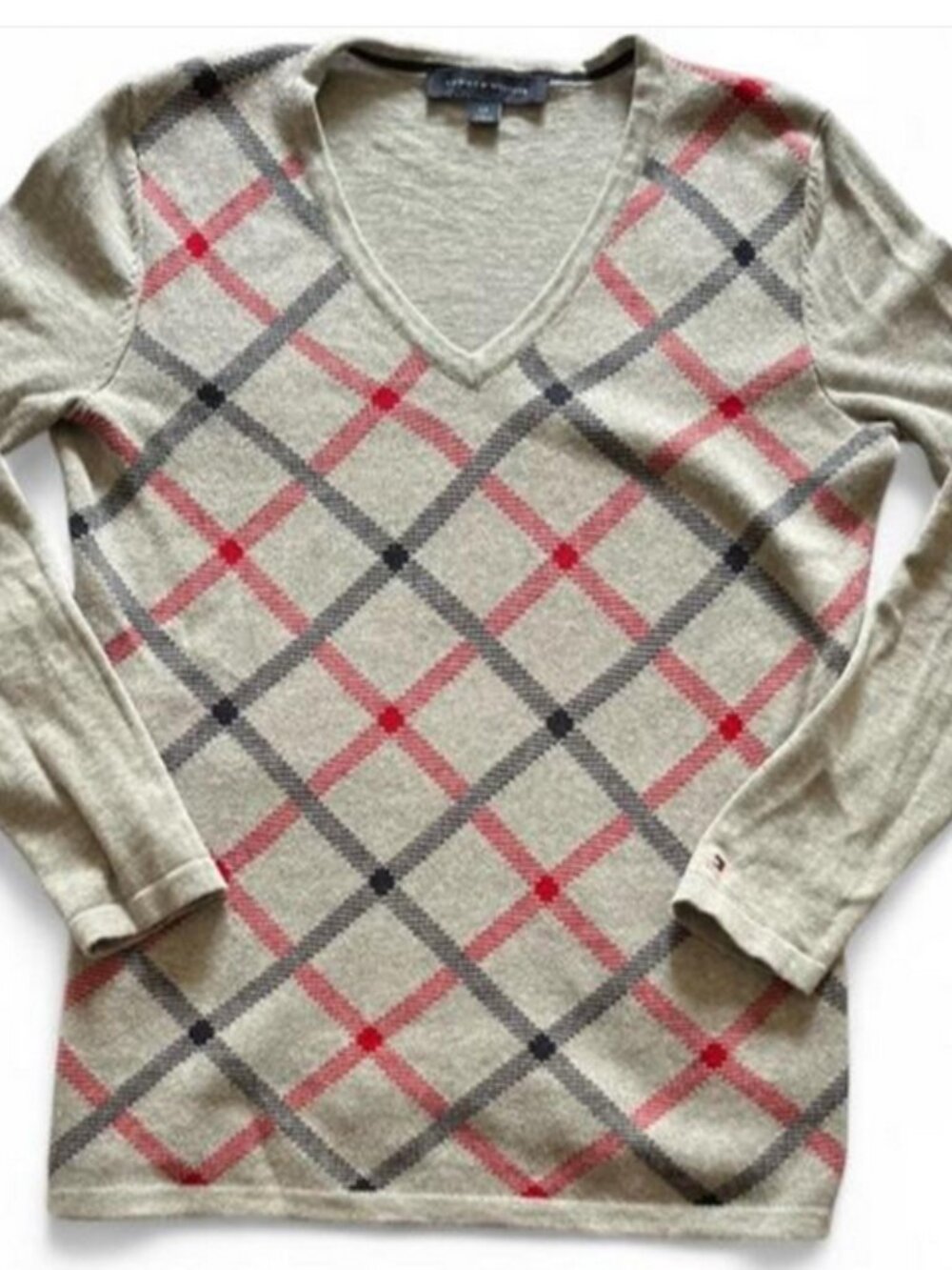 Tommy Hilfiger Preppy V-Neck Pullover Long Sleeve Argyle Sweater